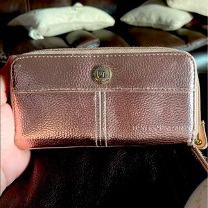 Used Stone Mountain accordion wallet in ROSE GOLD